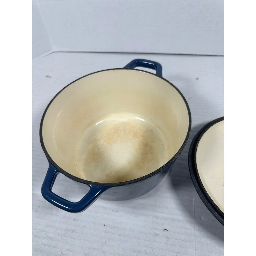 Cuisinart CI630-20 Navy Blue Enameled Cast‎ Iron 3 Qt Round Dutch Oven with Lid